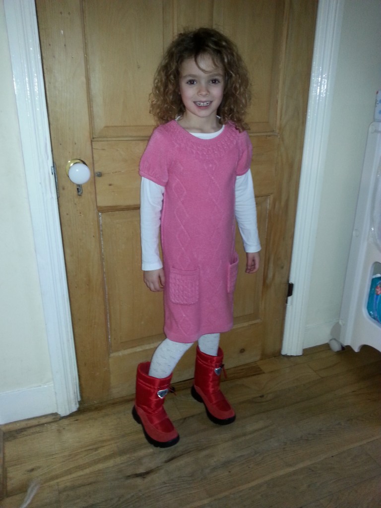 L modelling her Naturino boots