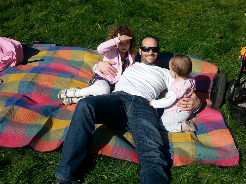Hubs with L and C, all set for our picnic.